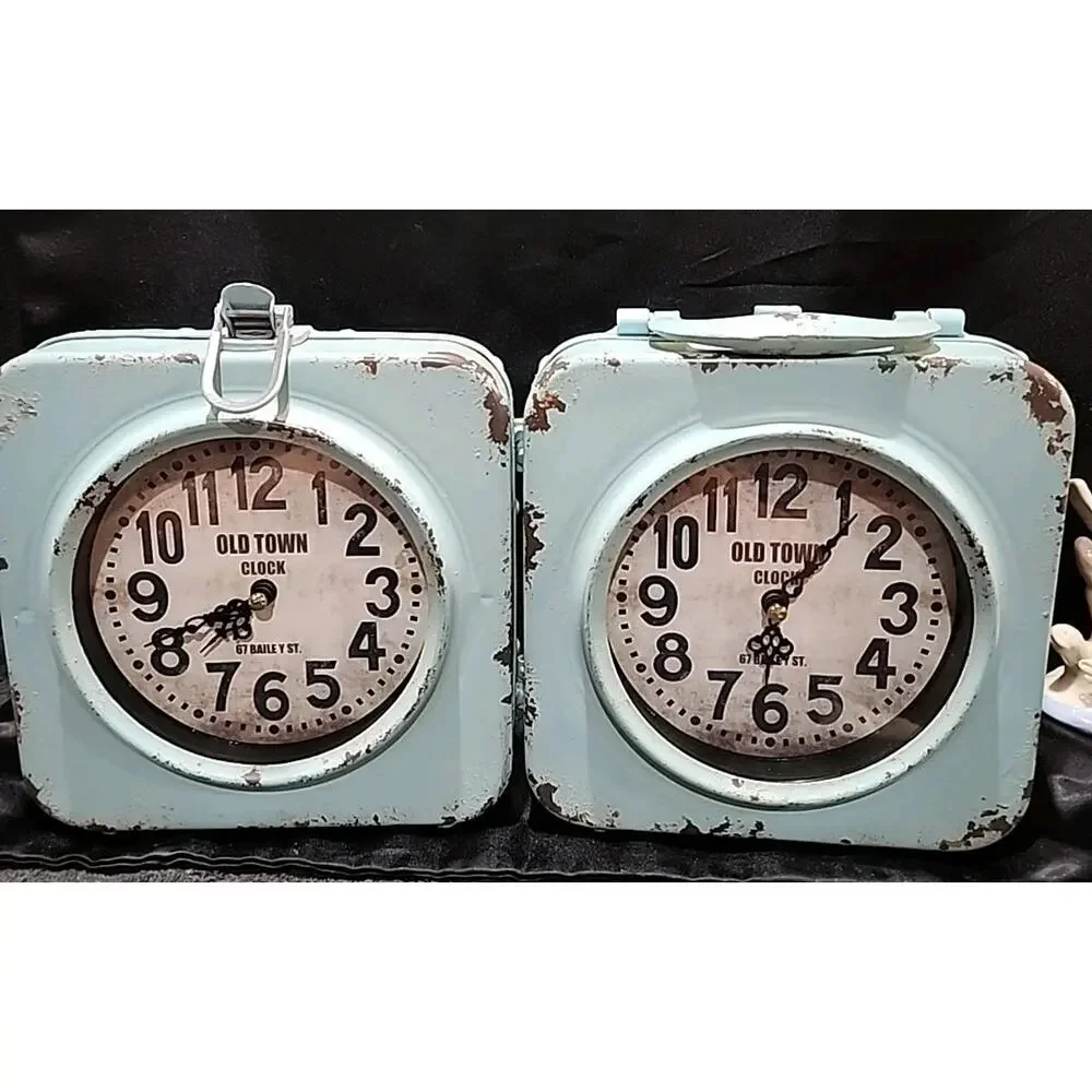 Old Town Clock 67 Baily St Shabby Blue Metal 2 Sided Distressed Battery Operated
